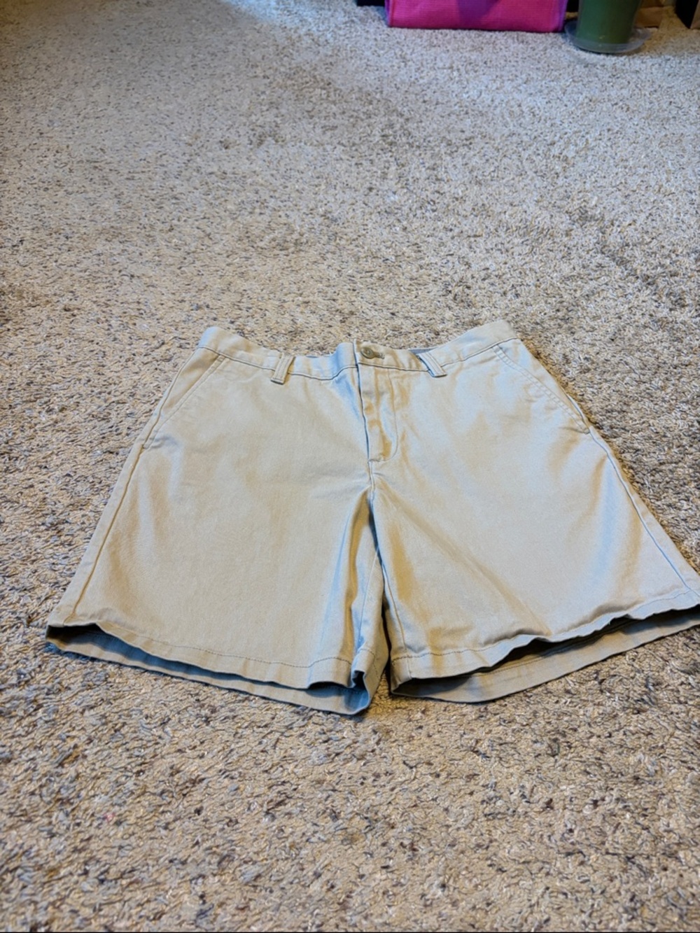 Amazon Essentials Men's Flat Front Shorts - Light Khaki